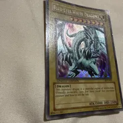 Blue Eyes White Dragon FL1-EN001 Secret Rare Limited Edition Yugioh - Near Mint - Image 3