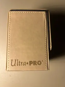 Magic The Gathering White Mana Pro Magnetic Deck Box VG - Image 2
