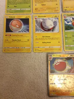 VOLTORB & ELECTRODE CARDS BUNDLE POKEMON CARDS BUNDLE #1. - Image 4