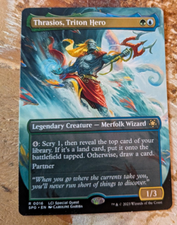 MTG Thrasios, Triton Hero (Borderless) - Special Guests NM - Image 1