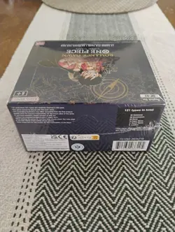 One Piece: OP-01 Romance Dawn booster box (sealed blue bottom pre-errata) - Image 3