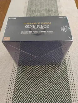 One Piece: OP-01 Romance Dawn booster box (sealed blue bottom pre-errata) - Image 5