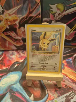 Pokemon TCG Eevee Neo Discovery 38/75 Regular Card Vintage - Image 1