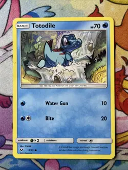 Totodile Common Shining Legends 18/73 - Use Moderately Played - Image 1