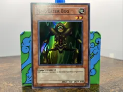 Yugioh Man-Eater Bug LOB-108 Super Rare Unlimited - Image 2