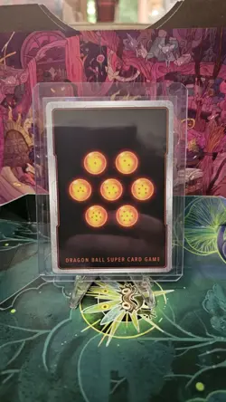 Dragon Ball Card Game Fusion World Son Goku (FS12-06) Gold Foil - Image 2