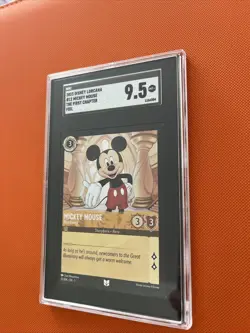 SGC 9.5 2023 DISNEY LORCANA MICKEY MOUSE TRUE FRIEND FOIL 12/204 MINT + - Image 2