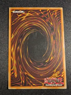 Yu-Gi-Oh! Skilled Red Magician DOCS-EN036 1st Edition Rare NM - Image 2