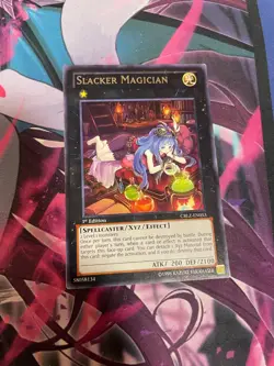 YUGIOH - SLACKER MAGICIAN - RARE - CBLZ - 1ST ED - LP - Image 1
