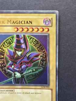 Yu-Gi-Oh! Dark Magician LOB-005 Ultra Rare Holo Unlimited Vintage Card - Image 5