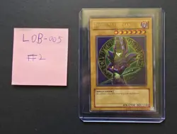 Yu-Gi-Oh! Dark Magician LOB-005 Ultra Rare Holo Unlimited Vintage Card - Image 1