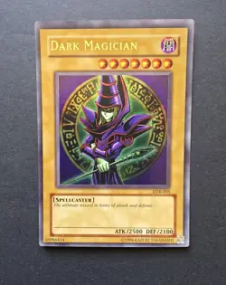 Yu-Gi-Oh! Dark Magician LOB-005 Ultra Rare Holo Unlimited Vintage Card - Image 3