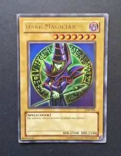 Yu-Gi-Oh! Dark Magician LOB-005 Ultra Rare Holo Unlimited Vintage Card - Image 3