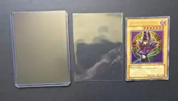 Yu-Gi-Oh! Dark Magician LOB-005 Ultra Rare Holo Unlimited Vintage Card - Image 2