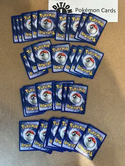 35 Base Set Pokemon Card Lot Vintage WOTC No Dups - Image 2