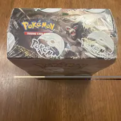 Pokemon TCG Vivid Voltage Booster Box Sealed English 2020 10-Card Packs - Image 2