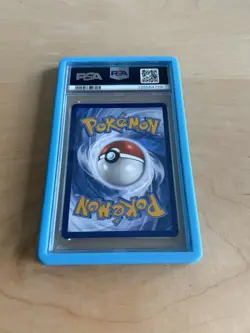 2025 POKEMON BLK EN-BLACK BOLT BLACK WHITE RARE #171 VICTINI PSA 10 - Image 2