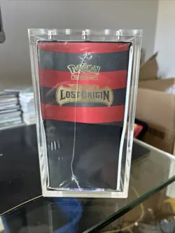 Pokemon Center Lost Origin Elite Trainer Box With Acrylic Case - Image 3