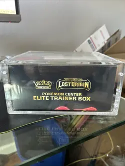 Pokemon Center Lost Origin Elite Trainer Box With Acrylic Case - Image 5