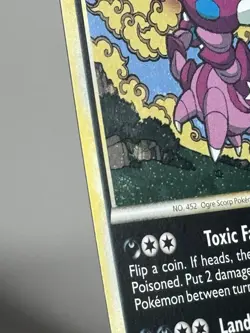 Pokemon TCG Drapion Triumphant 4/102 Holo Rare Card w/ SWIRL 💫 NM/MNT - Image 3