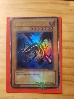 Yugioh Red-Eyes B. Dragon SDJ-001 1st Edition Ultra Rare Starter Joey DMG - Image 1