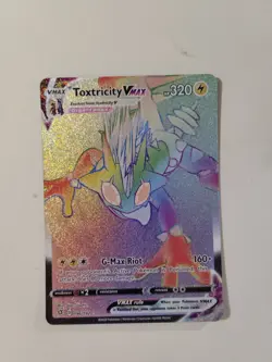 Toxtricity VMAX 196/192 Pokemon TCG Rainbow Holo Card Shining Fates NM - Image 2