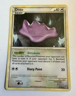 The Pokemon Company Ditto 17/102 Triumphant English 40HP Rare Regular Basic - Image 1