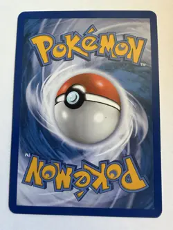 The Pokemon Company Ditto 17/102 Triumphant English 40HP Rare Regular Basic - Image 2