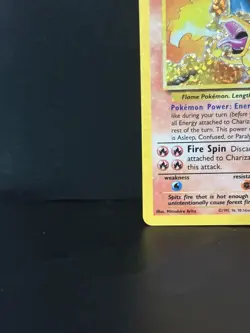 2021 POKEMON SWSH CELEBRATIONS CLASSIC COLLECTION #4/102 CHARIZARD HOLO RARE - Image 5