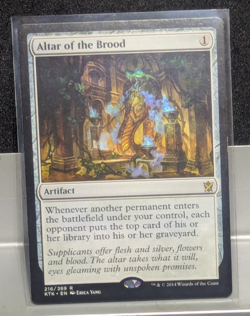 Altar of the Brood X1 LP Khans of Tarkir MTG - Image 1