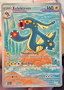 Eelektross 115/086 (NM) - SV: Black Bolt - Illustration Rare - Pokemon TCG - Image 1