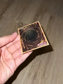 Yugioh Dark Magician of Chaos YGLD-ENC02 Ultra Rare NM 1st edition - Image 3