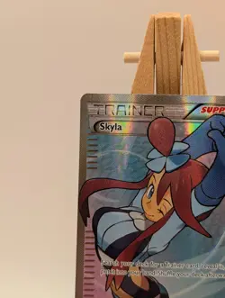 Skyla - 122/122 - Full Art Trainer - XY Break Point - Pokemon Card - Lp - Image 2