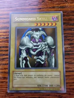 PL - Yugioh Summoned Skull Metal Raiders Ultra Rare MRD-003 Original Print 2002 - Image 1