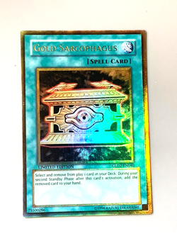 yugioh Gold Sarcophagus GLD2-EN040 Ultra Rare LIMITED EDITION near mint - Image 1