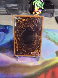 Konami Yu-Gi-Oh! TCG Flame Swordsman LOB-EN003 Super Rare Unlimited 1800 - Image 2