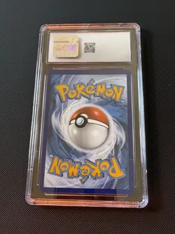 Houndoom Shrouded Fable Holo Rare Card 066/064 - Image 3