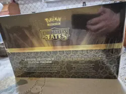 Pokemon TCG Hidden Fates Ultra Premium Collection - SIGILLATO/NUOVO - Image 5