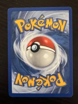 Squirtle 82/112 Fire Red & Leaf Green Non-Holo Pokemon Card (NM) - Image 2
