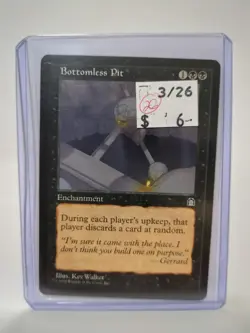 Wizards of the Coast MTG Bottomless Pit Stronghold Regular English - Image 3