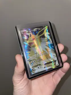 Jolteon EX 28a/83 Generations Ultra Rare Full Art Holo Pokemon Card - Image 4