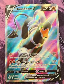 Pokemon: SWSH03: Darkness Ablaze: Holofoil Houndoom V (Full Art): LP Condition - Image 1