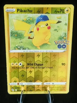 Pikachu 028/078 Holo Rare Pokemon GO Pokemon Reverse Holo - Image 1