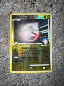 Pokemon TCG Cards Electrode G 39/111 Rising Rivals Reverse Holo LP - Image 3