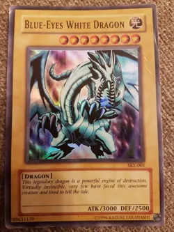Blue-Eyes White Dragon (SKE-001) Yu-Gi-Oh Card - Image 1