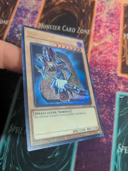 Yu-Gi-Oh! Dark Magician LC01-EN005 Ultra Rare Limited NM/LP - Image 2