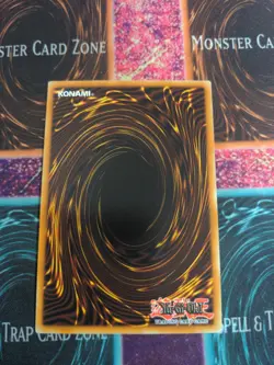 Yu-Gi-Oh! Dark Magician LC01-EN005 Ultra Rare Limited NM/LP - Image 3