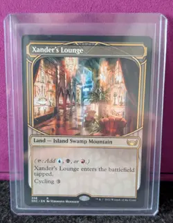 MTG Xander's Lounge Showcase Gilded Foil - Streets of New Capenna #358 Near Mint - Image 1