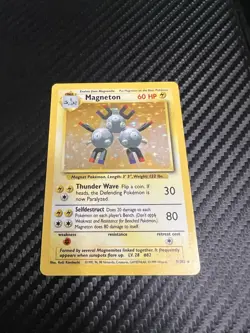 Magneton 9/102 Base Set Holo 1999 Pokemon Card WOTC NM+ Vintage - Image 1