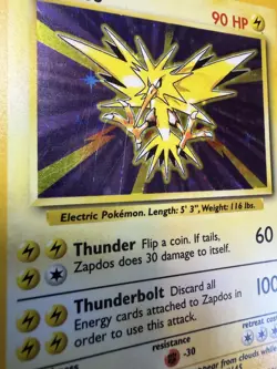 Zapdos 16/102 Holo Base Set Unlimited Pokemon MP Base Set Unlimited WOTC - Image 3
